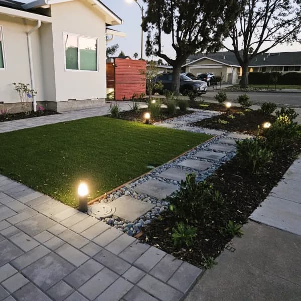 Front Yard Design & Turf in San Jose, CA for Jessica Z.