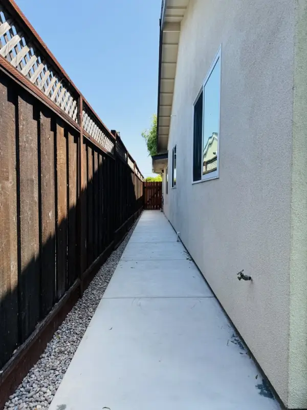 Retaining Wall & Patio