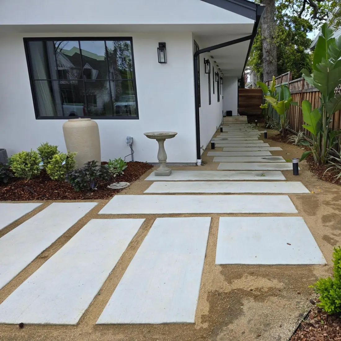 Concrete stepping pads